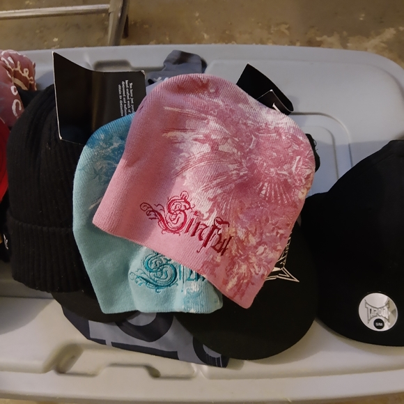 Affliction Signature Series Beanies - Picture 2 of 3